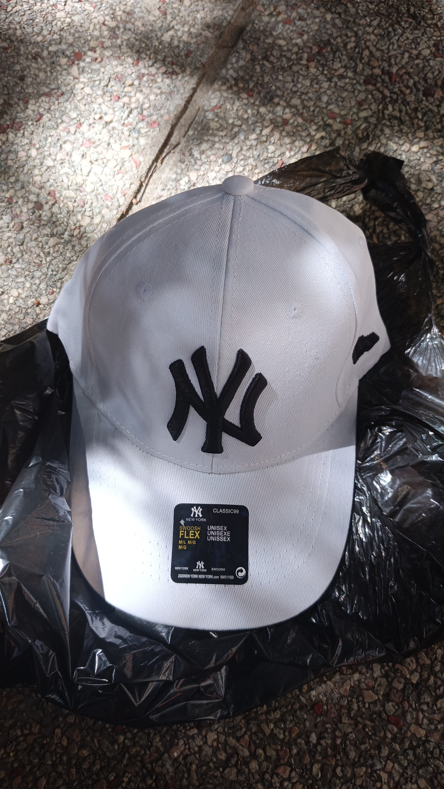 New York caps 5